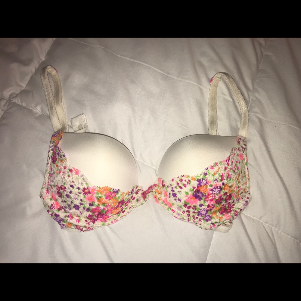 Victoria Secret Push-up Bra